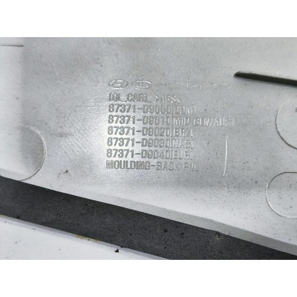 Moldura Guarnição Traseira Sportage 2017/2022 C/ Detalhes