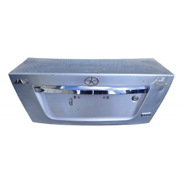 Tampa Traseira Jac J3 Sedan 2011/2015 Completa Com Detalhe Prateado