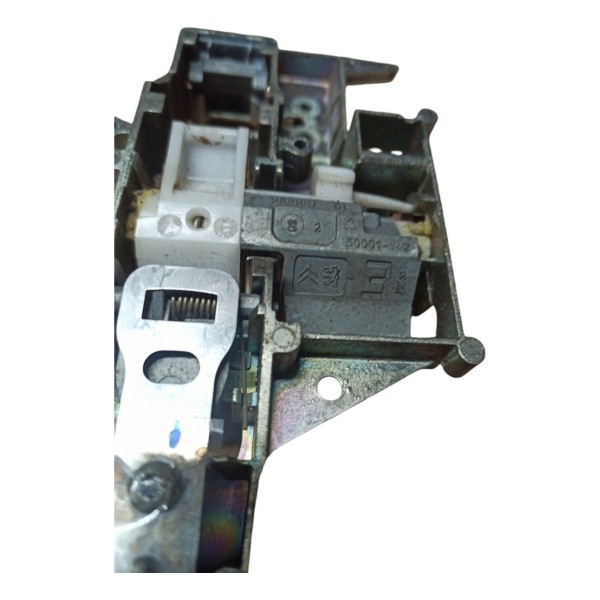 Suporte Maçaneta Esquerda Citroën C4 2006 A 2013 9670932080