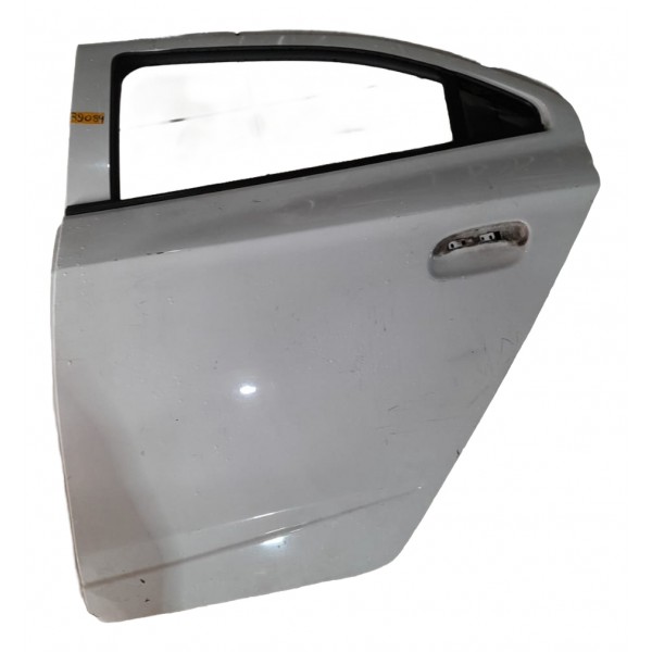 Porta Traseira Esquerda Onix Com Detalhe 2013 A 2019 Traseira Direito Branco