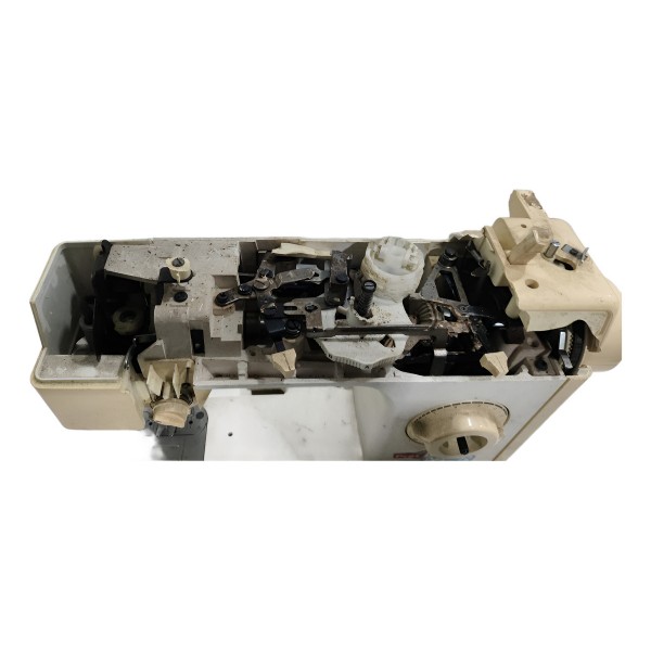 Máquina De Costura Elétrica Singer 9818 Para Peças  Cinza/branco