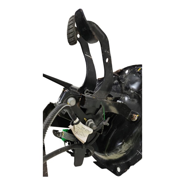 Suporte Pedaleira Freio Embreagem Renault Clio 2013 a 2018