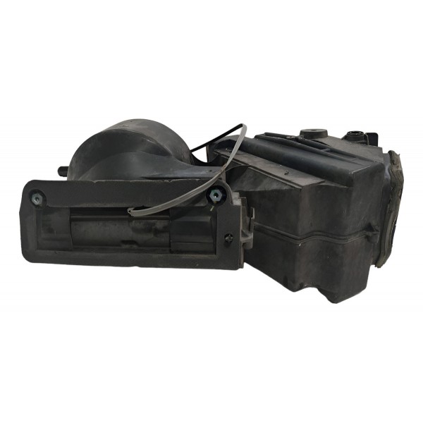 Caixa De Ventilação Clio C/ Ar Condicionado 2013 14 15 A 20