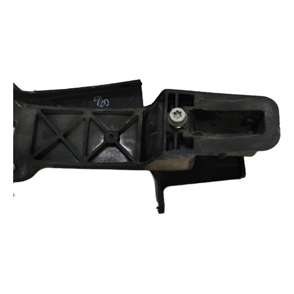 Suporte Da Maçaneta Dianteira Esquerda Fusion 2007 A 2011 - Dianteira