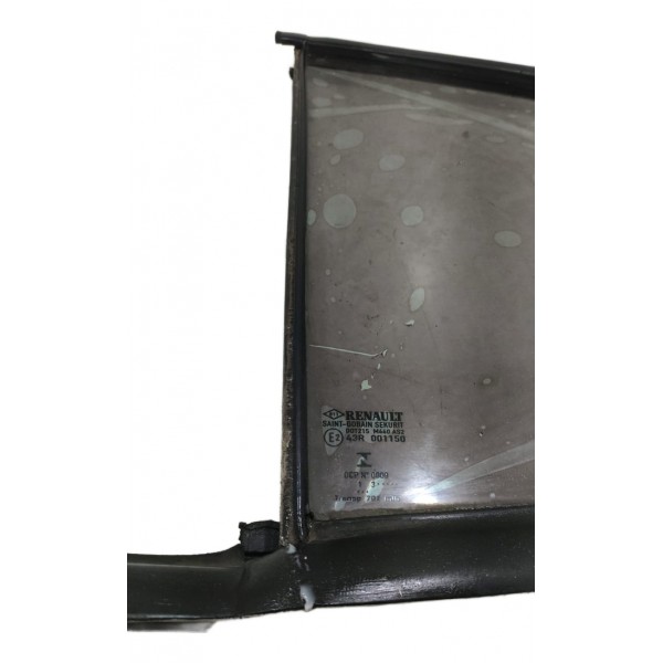 Vidro Traseiro Com Pestana Esquerda Clio 2001 A 2010