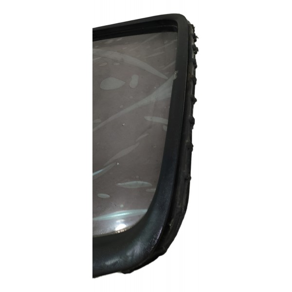 Vidro Traseiro Com Pestana Esquerda Clio 2001 A 2010