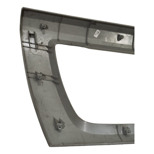 Moldura Acabamento Lanterna Soul 2012 A 2016 Lado Esquerdo Prateado