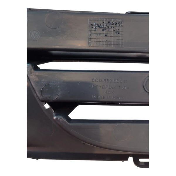Grade Milha Com Furo Preta Vw Polo 2012 2013 2014 2015 Esq Preto Esquerdo