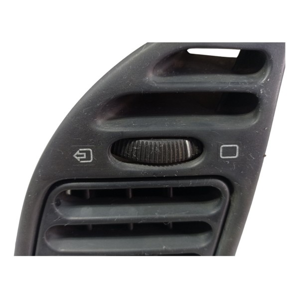 Difusor Ar Lado Esquerdo Peugeot 306 2000 9610210677