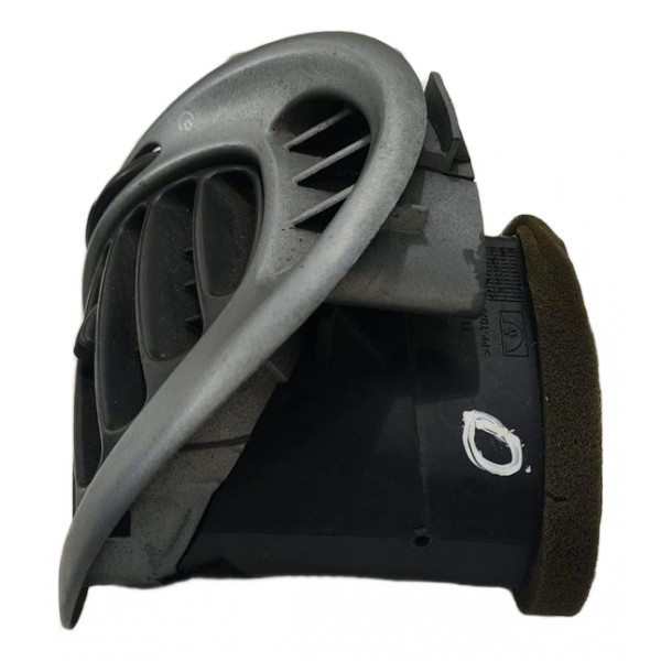 Difusor Ar Lado Direito Xsara Picasso 2001//12 9631280077