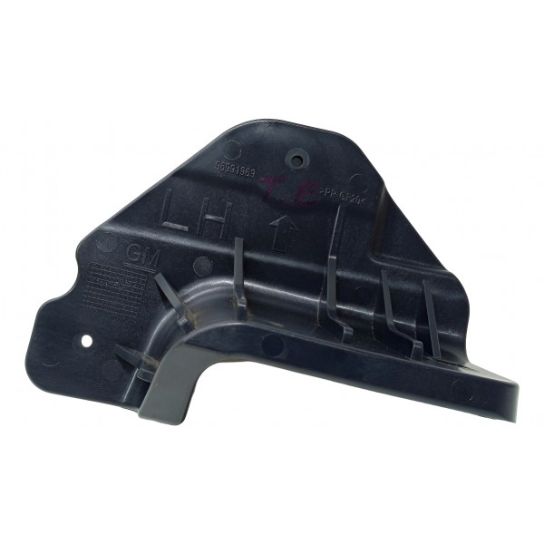 Suporte Interno Porta Traseira Esquerda Gm Tracker 2012/2016 Preto