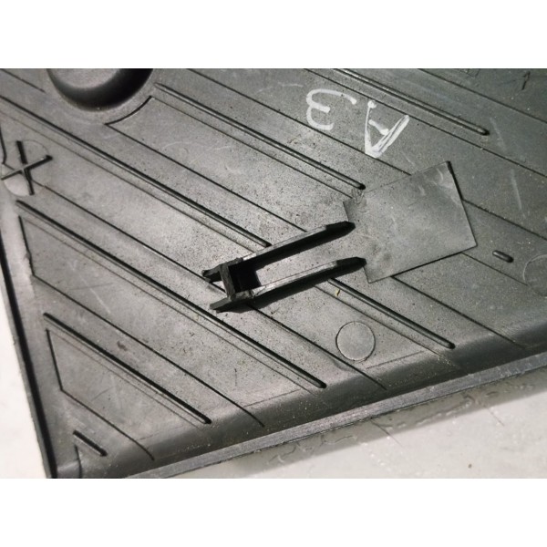 Apoio Descanso Pé Audi A3 98/06 8l1864777a C/detalhe