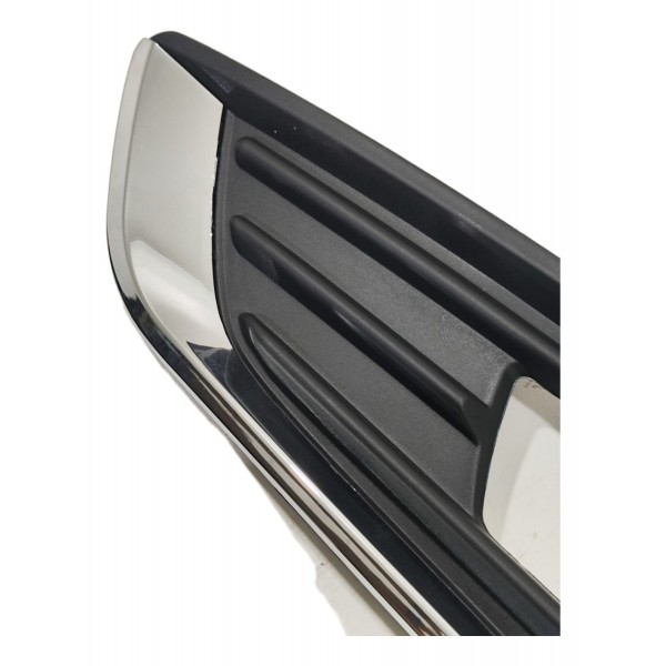 Grade Moldura Farol Milha Focus 2015 A 2017 Lado Esquerdo Preto/cromado Esquerdo