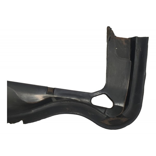 Acabamento Churrasqueira 308 2012 A 2015 Esquerdo Detalhe