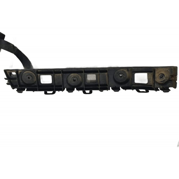 Guia Parachoque Tras Esq Gm Prisma 2014-18 52129682