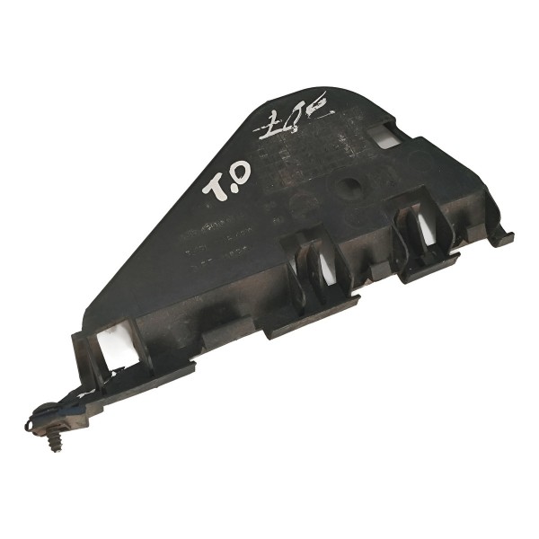 Guia Parachoque Traseiro Direito Peugeot 307 2007 C/ Detalhe