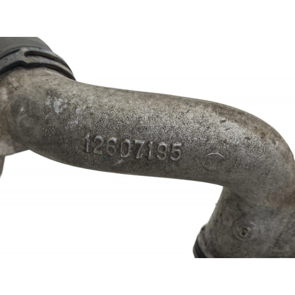 Tubo Cano C/ Mangueira Bomba D' Agua Captiva 3.6 V6 2008/10 Preto