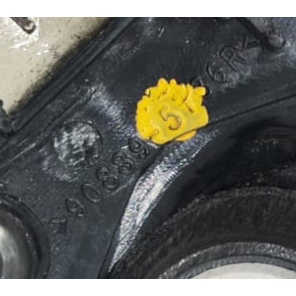 Emblema Traseiro Logo Renault Kwid 2018 A 2025 C/ Moldura Ré Cromado