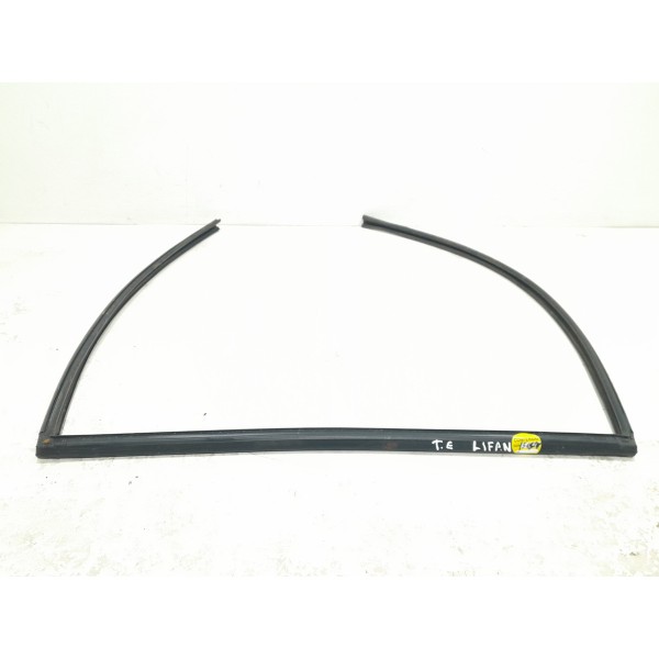 Borracha Canaleta Vidro Traseiro Esquerda Lifan X60 2015