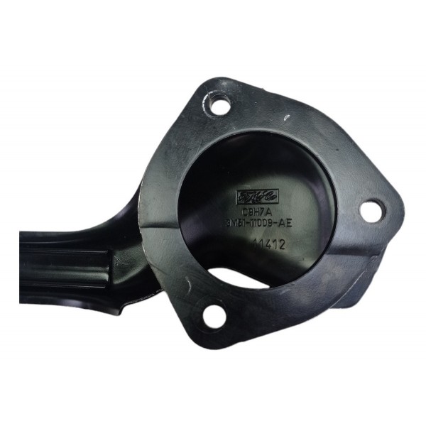 Suporte Do Paralama Esquerdo Ford Focus 2013 3m5111009ae Preto