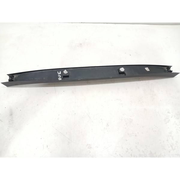 Acabamento Tampa Traseira Peugeot 308 2017 2018 (9681621877) Preto