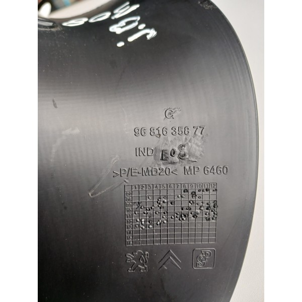 Acabamento Porta Mala Esquerdo Peugeot 308 2012 (9681635877)