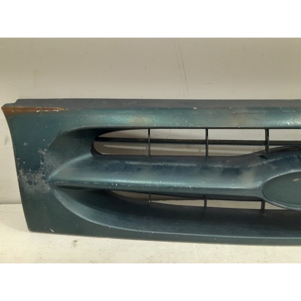 Grade Frontal Radiador Ford Fiesta Courier 97fb8a133acw Fosco