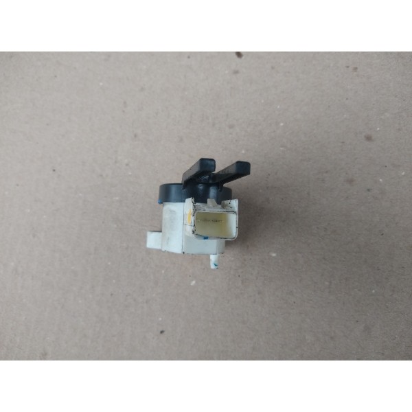Sensor Posição Pedal Embreagem Gm Sonic 2012/2013/2014