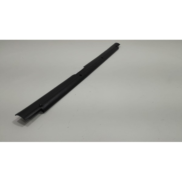 Cobertura Soleira Dianteira Direita Uno Mille 04 A 13 Ft280