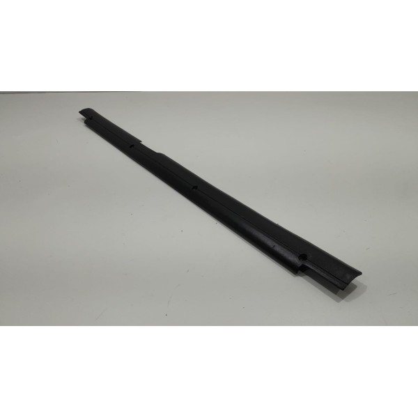 Cobertura Soleira Dianteira Direita Uno Mille 04 A 13 Ft280