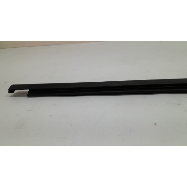 Pestana Externa Traseira Esquerda Volkswagen Virtus