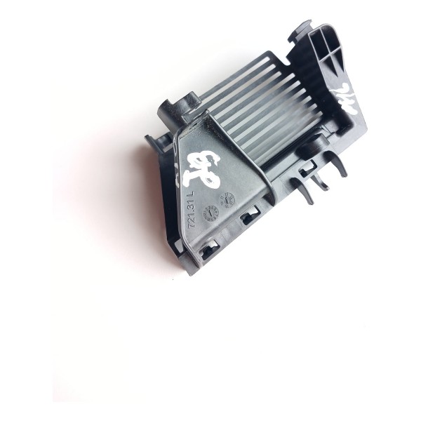 Suporte Chicote Farol Esquerdo Bmw 320i  2019/2022