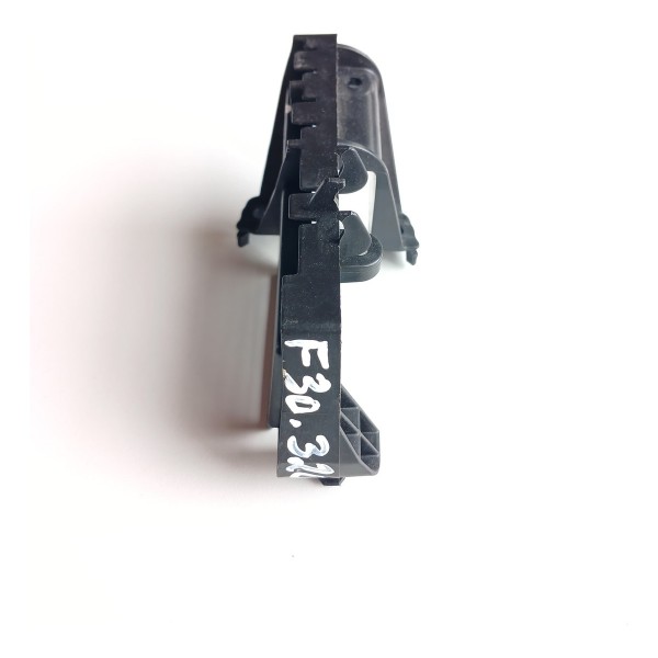 Suporte Chicote Farol Esquerdo Bmw 320i  2019/2022