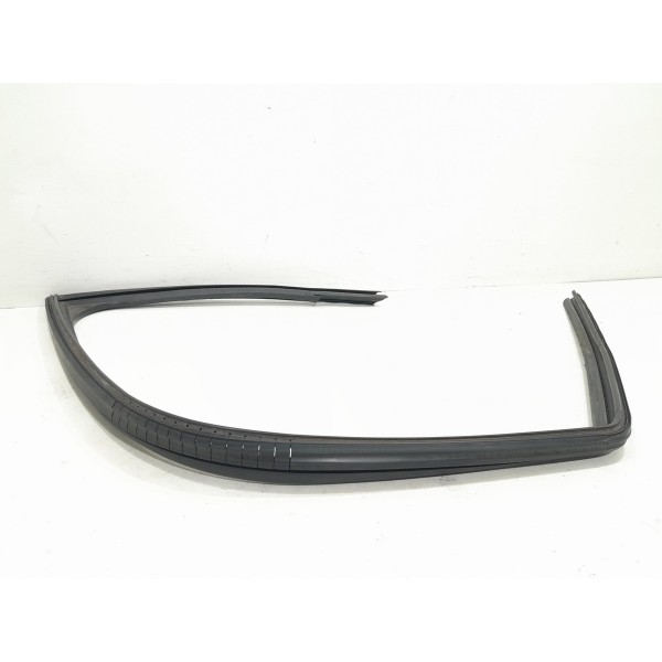 Borracha Da Calha Do Vidro Dianteira Esquerda C4 Cactus 2020