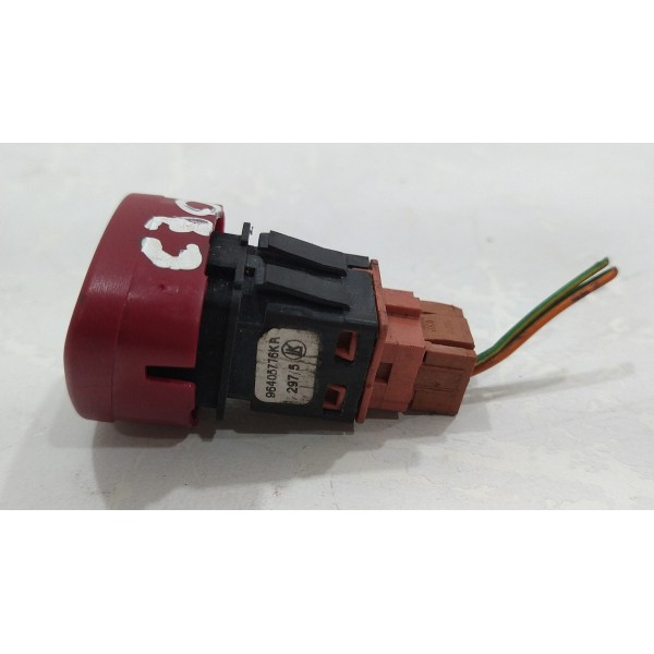 Botão Pisca Alerta Citroen C3 2003/2012 96405776kr Vermelho