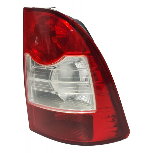 Lanterna Traseira Strada 2009 A 2013 Lado Direito Detalhe Esquerdo/motorista