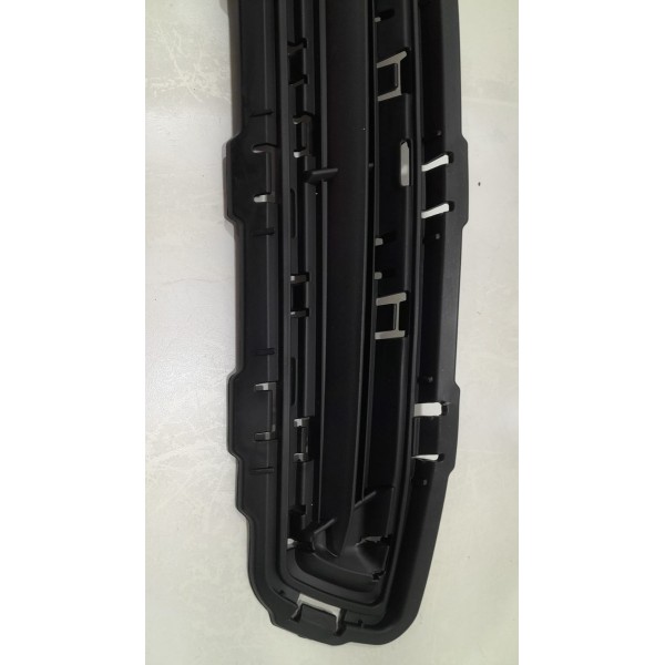 Grade Sem Friso Cromado Dianteira Superior Onix/ Prisma/13 Preto