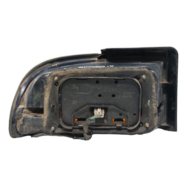 Lanterna Traseira Diamant 1991 A 1993 Lado Direito Detalhe Direito/passageiro