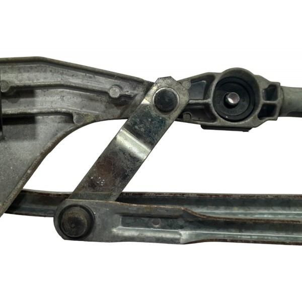 Galhada Motor Limpador Parabrisa Focus 2.0 2010 4m5117504ac