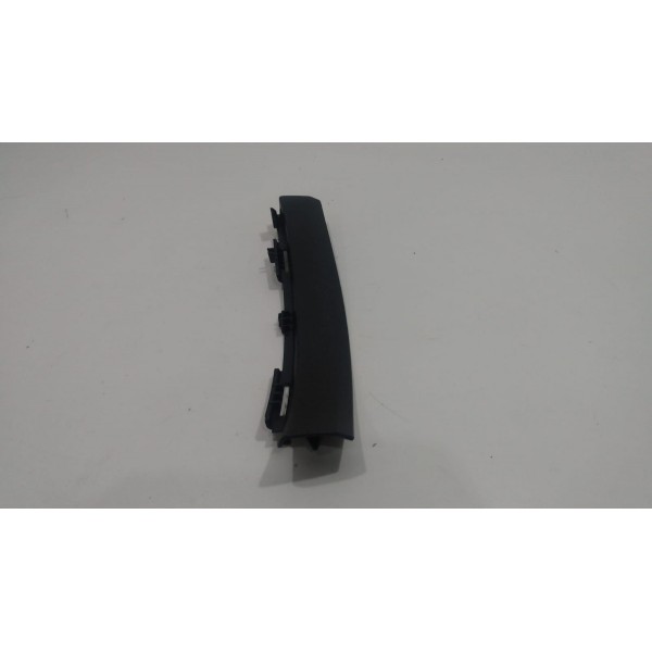 Acabamento Coluna Porta Dianteira Esquerda Audi Q3 2014 2015