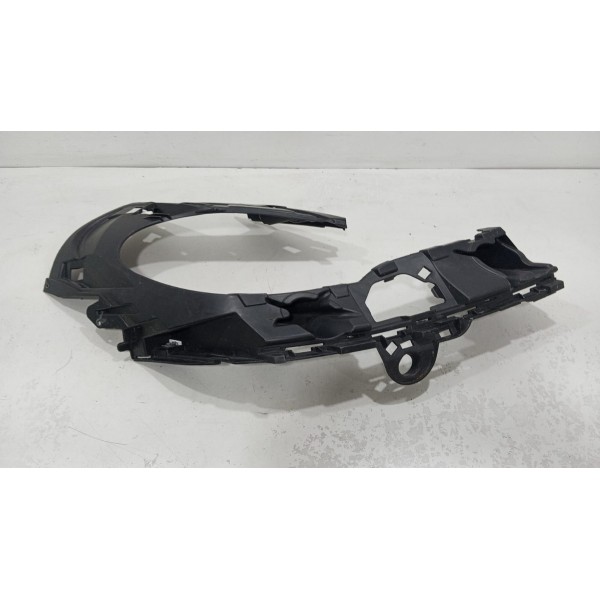 Guia Suporte Farol Direito Bmw X5 Para Peças