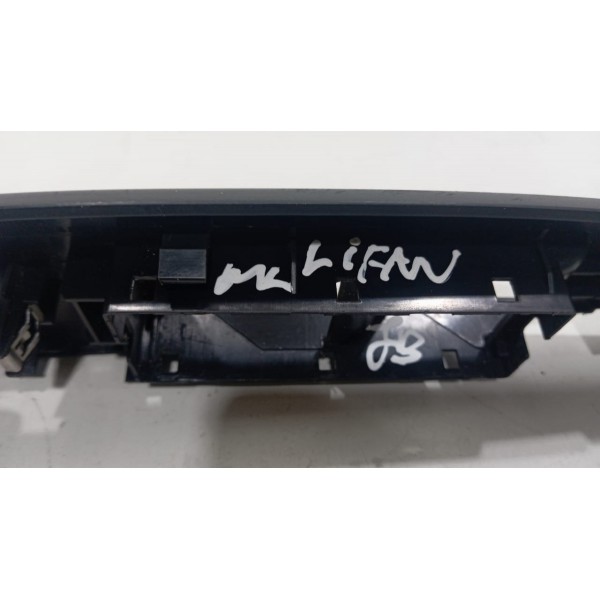 Moldura Botao Vidro Dianteiro Esquerdo Lifan X60 Ano 2014-18