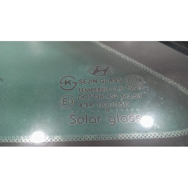 Vidro Fixo Traseiro Esquerdo Azera 3.3 2008 / 2009 Detalhe