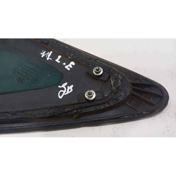 Vidro Fixo Traseiro Esquerdo Azera 3.3 2008 / 2009 Detalhe