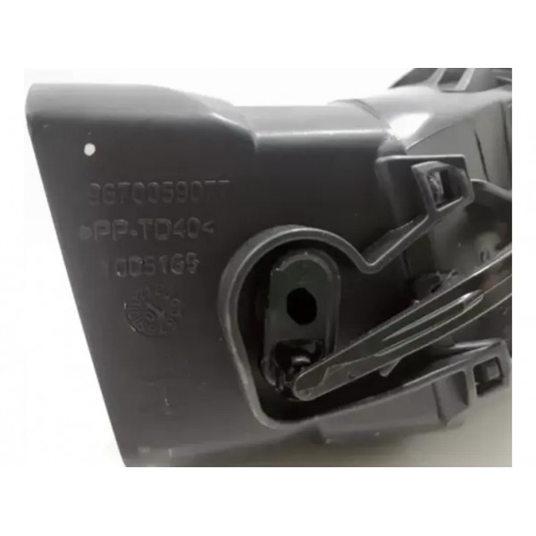 Difusor De Ar Peugeot 308 408 Lado Direito 9670059077