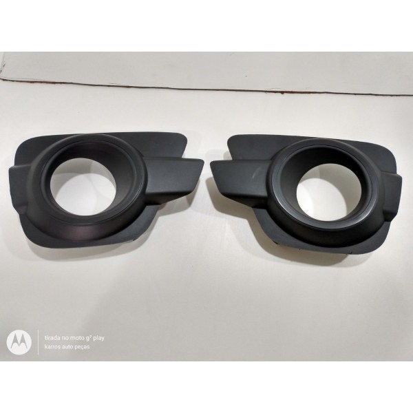 Par Moldura Grade Farol De Milha Furado Kwid 17 Preto