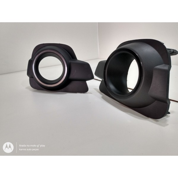 Par Moldura Grade Farol De Milha Furado Kwid 17 Preto