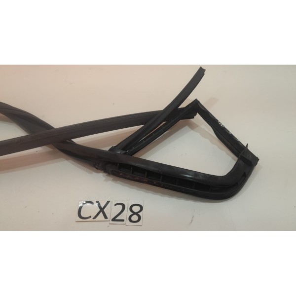 Guarniçao Borracha Porta Traseira Esquerda Onix