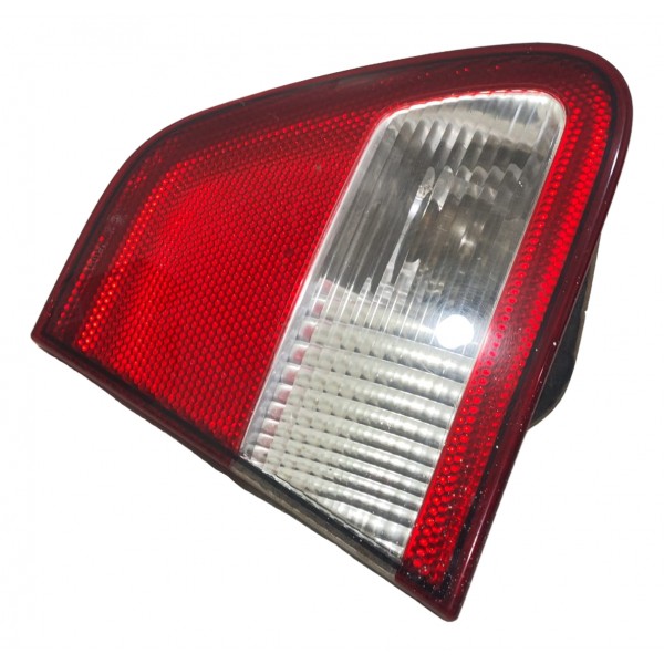 Lanterna Traseira Tampa Cordoba 1999 A 2003 Direito Original Direito/passageiro Vermelho