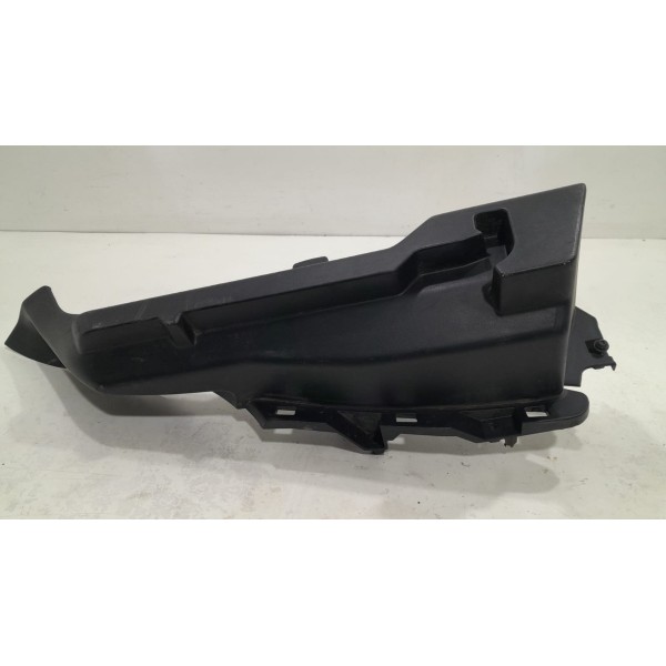 Acabamento Traseiro Direito Porta Malas Peugeot 308 Detalhe